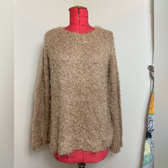 Mystree Fuzzy Sweater (M) - Picture 1 of 7